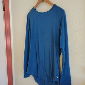 Gap fit breathe long sleeve top